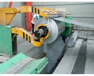 2.0縱剪機一次份剪24條